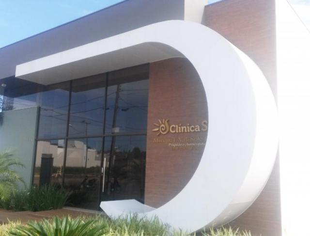 Pórticos - Garagens- Área de lazer