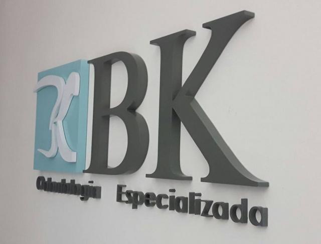 letras em pvc c/ pintura automotiva