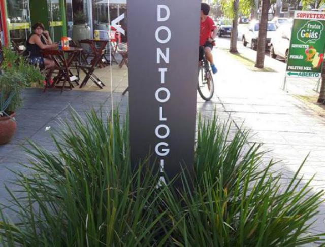 Totem Odontologia